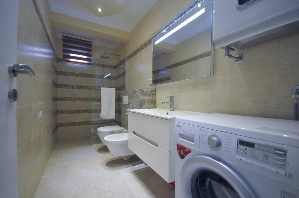 St.George Apartments Petrovac Szoba fotó
