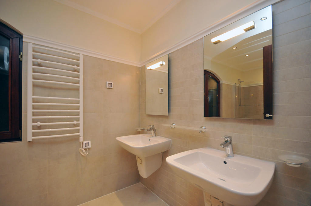 St.George Apartments Petrovac Szoba fotó