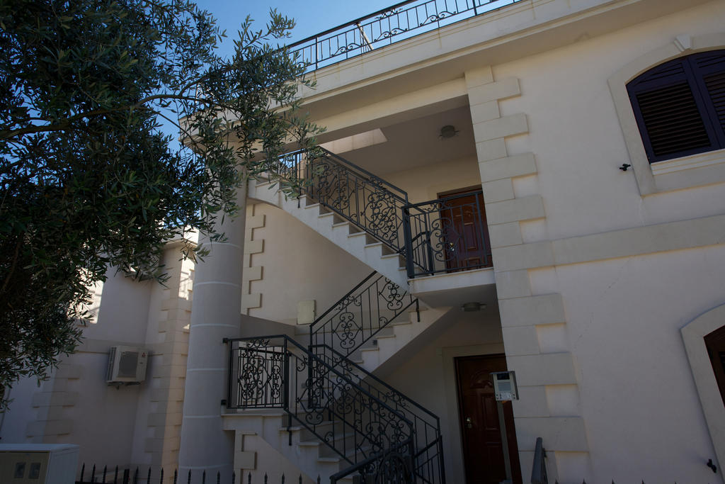 St.George Apartments Petrovac Kültér fotó